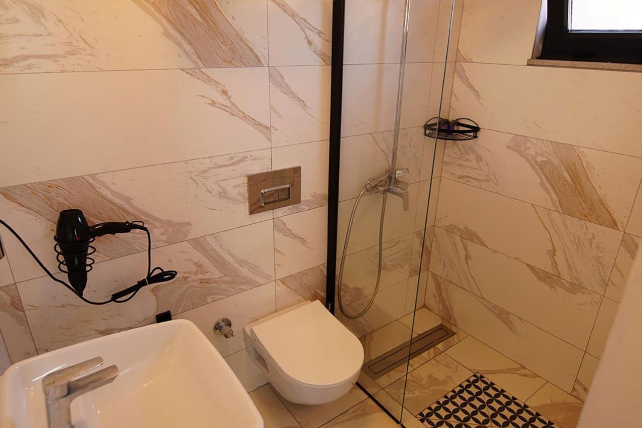 Achilles Otel Бозджаада Экстерьер фото